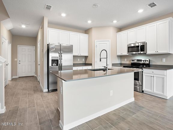 2nd image of 12904 JOSSLYN Lane