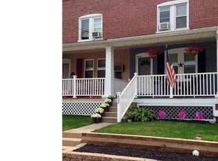 822 W 2nd St, Lansdale, PA 19446