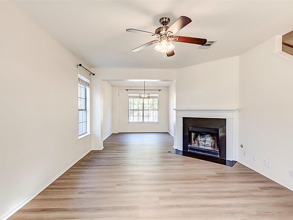 5th image of 8116 Forest Heights Ln