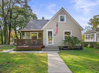 24 Linwood St, Oxford, MA 01540