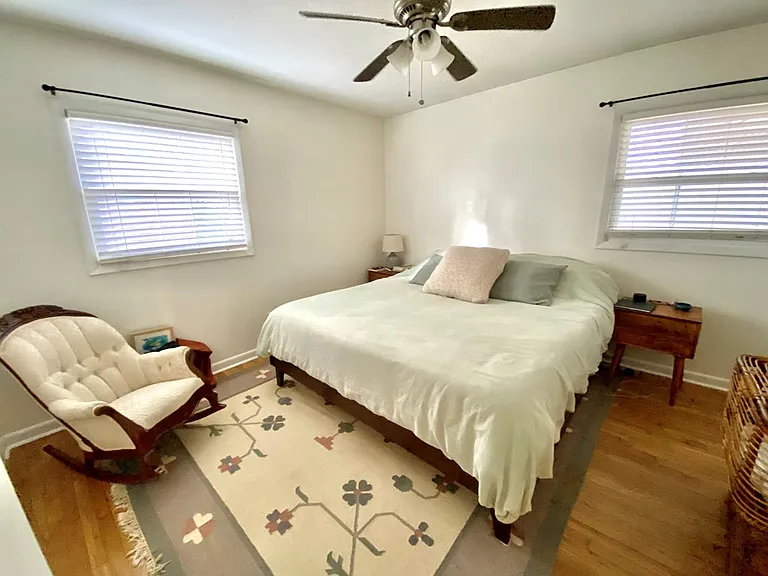 4624 Fairview Dr — Photo 22