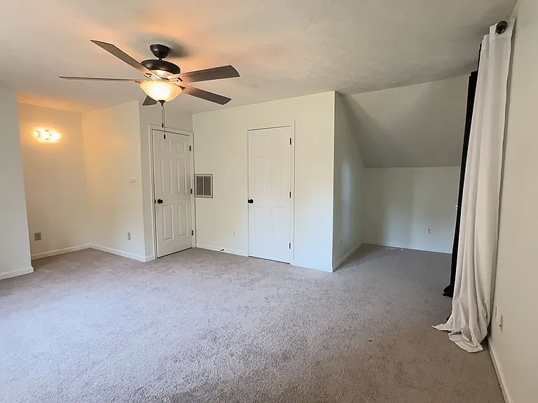 2 Eisele Ct — Photo 4