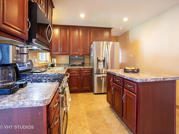 3rd image of 3808 N Panama Ave