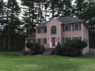 3 Pinecone Ln, Andover, MA, 01810