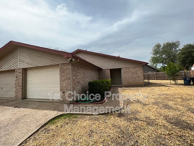 1st image of 11914 Clovite Ct