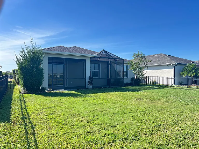 43023 Canon Ct — Photo 47
