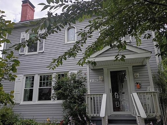 2nd image of 2130 Huntington St