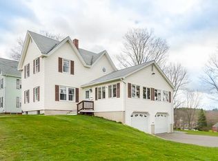 3 Glenwood St, Amesbury, MA 01913