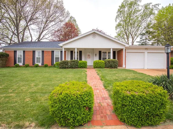 1853 Burlewood Dr, Saint Louis, MO 63146