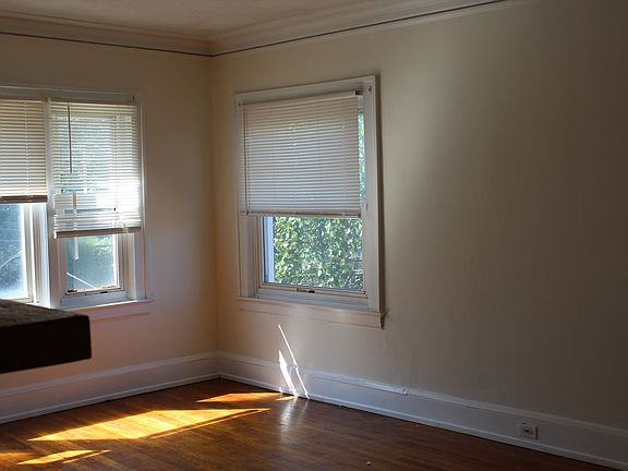 5th image of 2845-2849 Mayfield Rd #2845-3