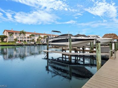 1613 Orchid Blvd APT 201, Cape Coral, FL, 33904