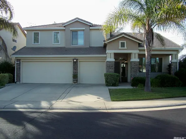 1924 Saint Patrick Ln, Roseville, CA 95747