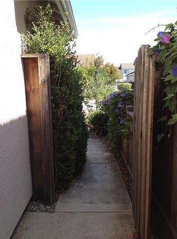 2nd image of 838 Tumbleweed Dr