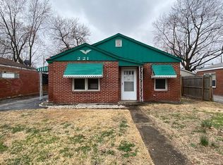 221 Whitelaw Ave, East Alton, IL 62024