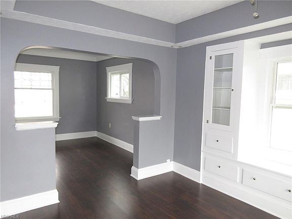 5th image of 4516 Bucyrus Ave