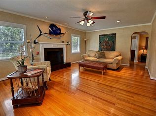 1088 Lake Weldona Dr, Orlando, FL 32806