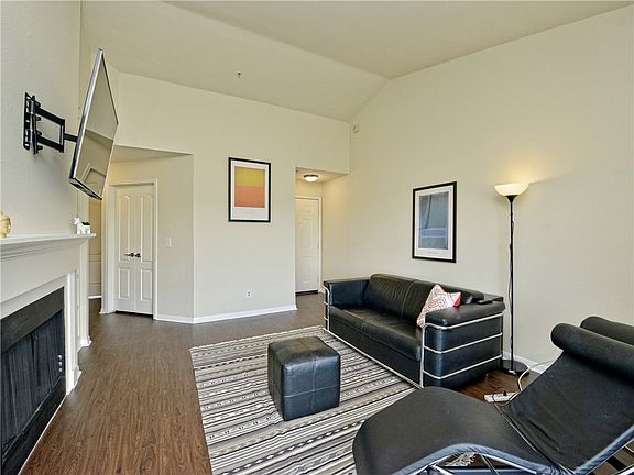 3rd image of 6000 Shepherd Mountain Cv APT 1911
