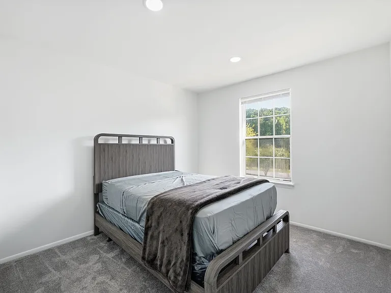 4805 Berwyn House Rd — Photo 18