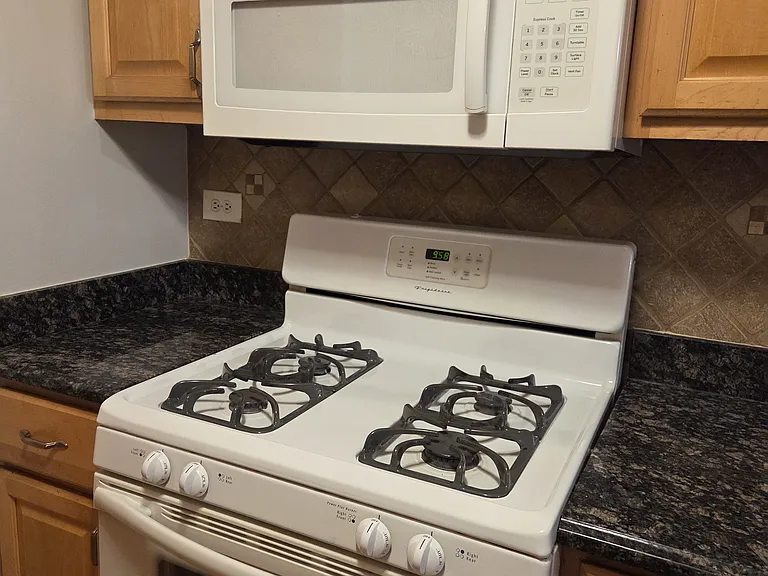 9633 Brandy Ct #10 — Photo 10