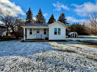 563 N Ovid St, Elsie, MI 48831