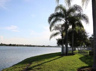 18706 NW 24th Ct, Pembroke Pines, FL 33029