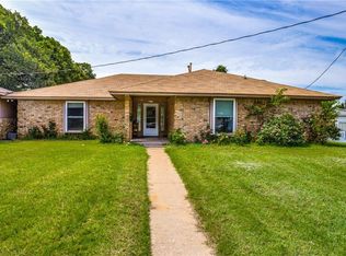 1128 County Road 529, Burleson, TX 76028
