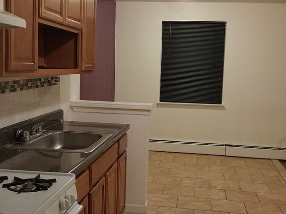 5th image of 5 Rhode Island Ave APT 2E