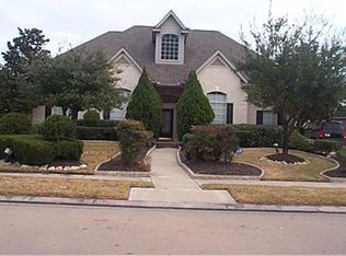 11011 Newport Bridge Ln, Sugar Land, TX 77498