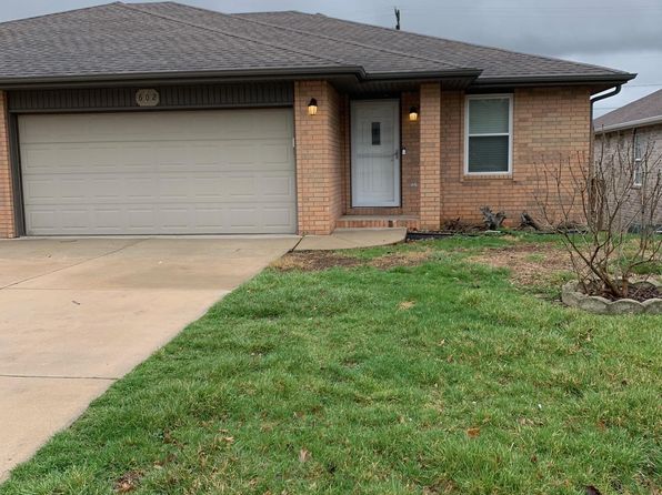 602 W Warren Dr