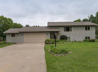 4565 Sandywood Ct SE, Rochester, MN 55904