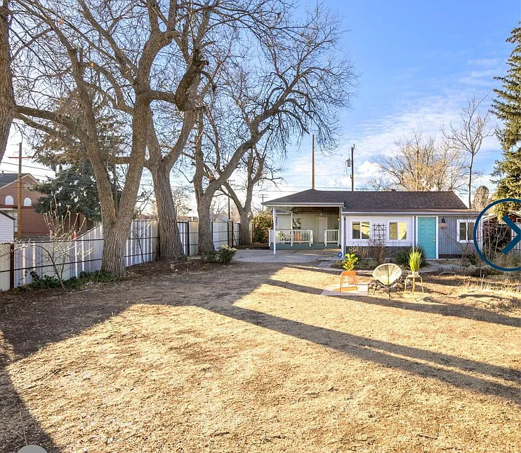 Studio, 790 sqft, $1,695 — Photo 2