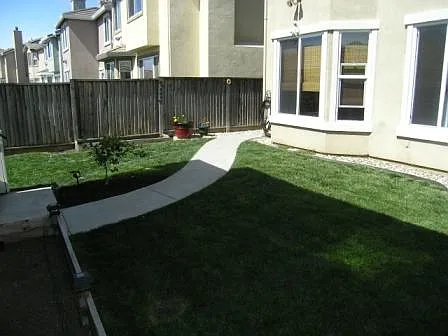 1335 Valley Glen Dr — Photo 10