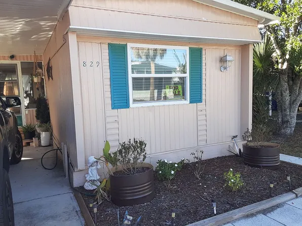 829 Carol St, Wildwood, FL 34785