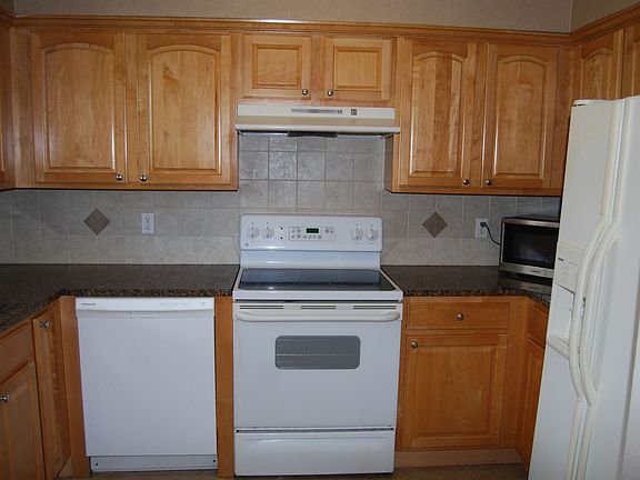 2nd image of 6100 Gulfport Blvd S APT 215