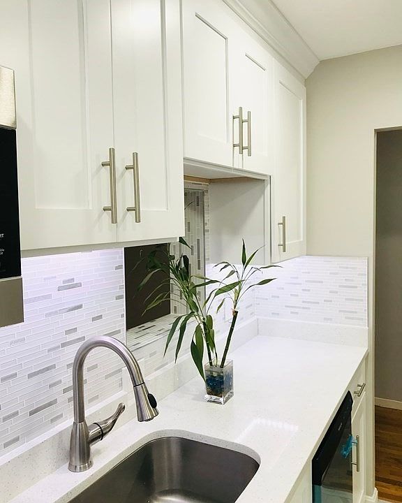 1st image of 123 Elm St APT A-12