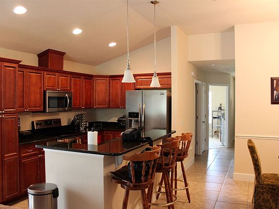 5th image of 6036 NW 118th Pl