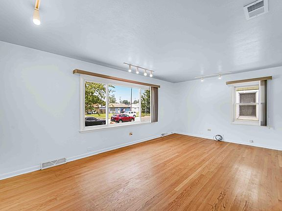 2nd image of 6529 Idaho Ave