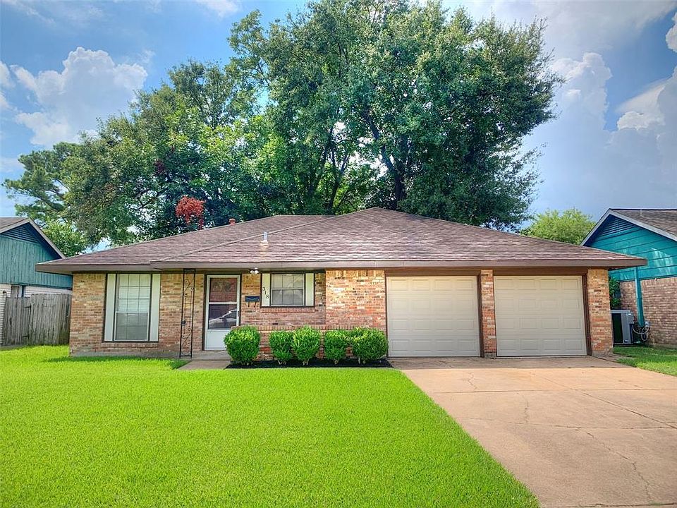 1st image of 318 Crete Dr