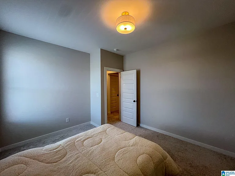 4740 Arden Way — Photo 19