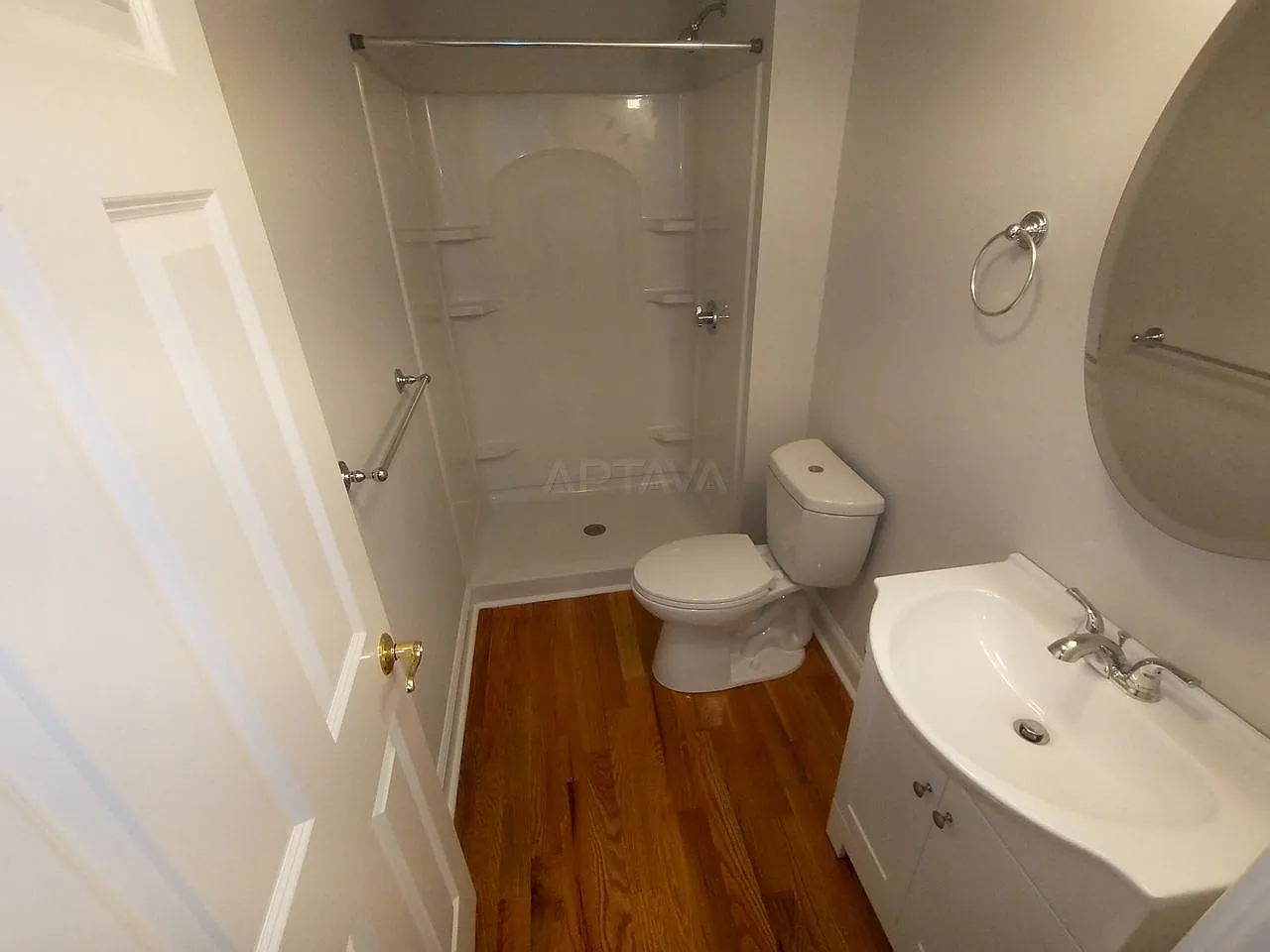Watertown Square area, deleaded 1 bedroom, 1 bathroom apartment — Photo 4