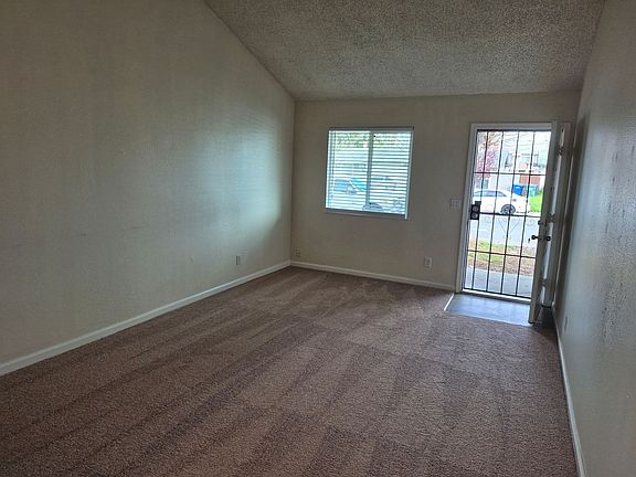 3rd image of 5108 Shell St