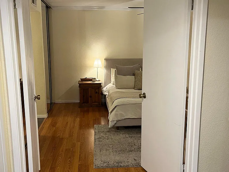 5240 Makati Cir — Photo 3