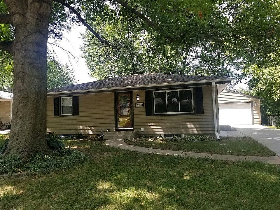 1st image of 2931 S 57th St