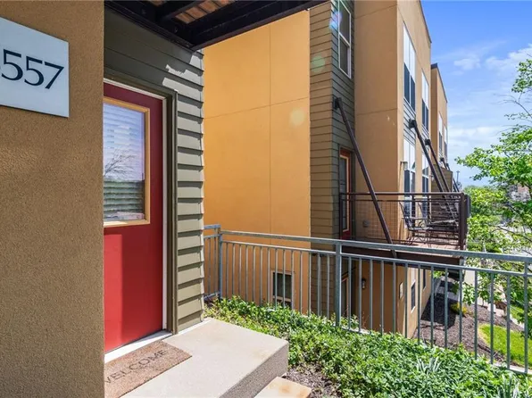 4557 Madison Ave, Kansas City, MO 64111