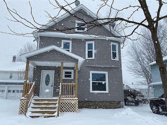 2nd image of 19 Grant St