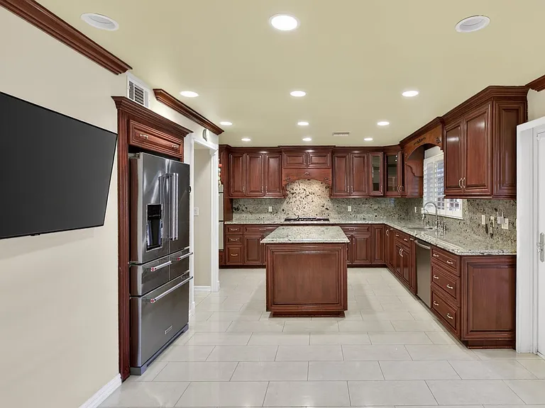 10154 Mount Gleason Ave — Photo 9
