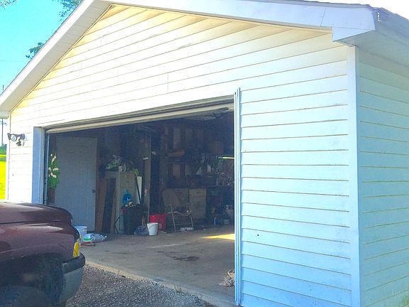 3rd image of 249 N Roosevelt Dr