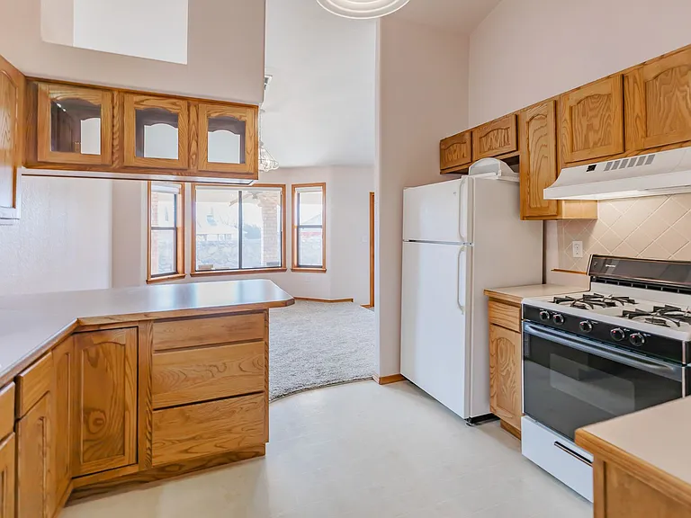440 Glacier Dr — Photo 10