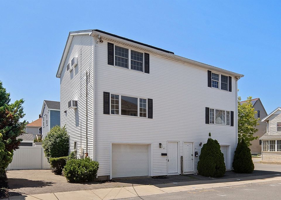 1st image of 49-49R Ashton St #5