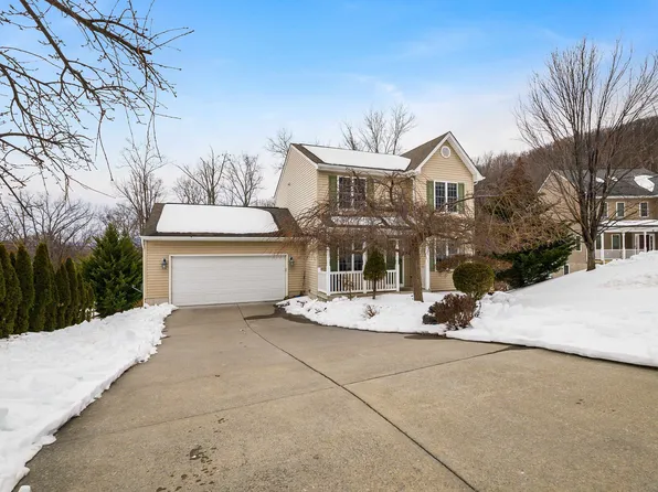 425 Campbell St, Staunton, VA 24401